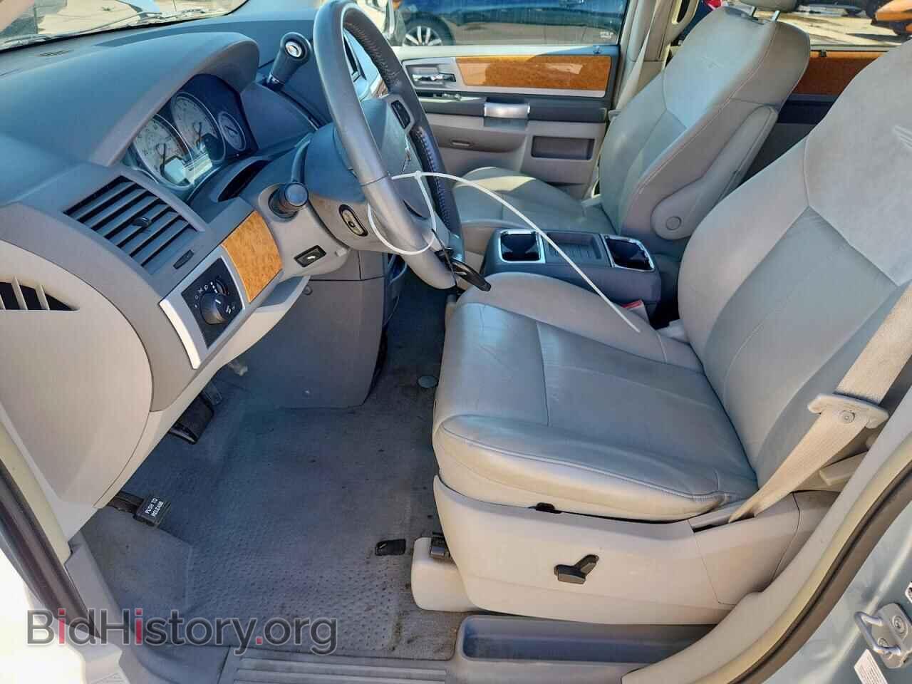 2008 CHRYSLER MINIVAN - VIN: 2A8HR64X98R728641 - Фото 7
