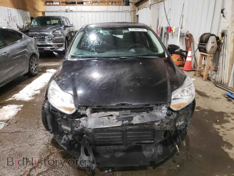 2012 Ford FOCUS (VIN 1FAHP3M20CL291037) — фото 5 из 13
