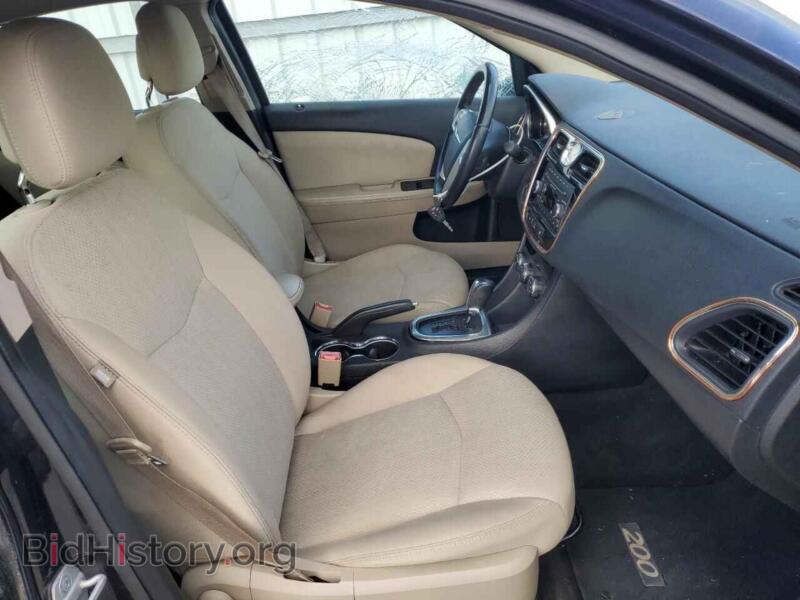 2012 Chrysler 200 (VIN 1C3CCBBB1CN300897) — photo 7 of 12