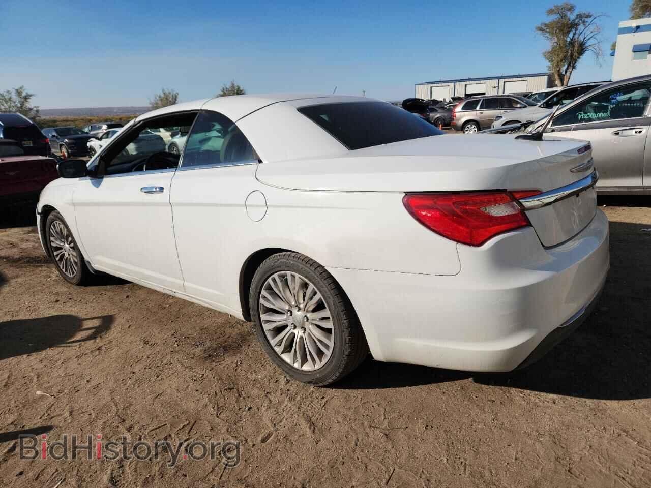 2011 CHRYSLER 200 - VIN: 1C3BC7EG0BN575904 - Фото 2