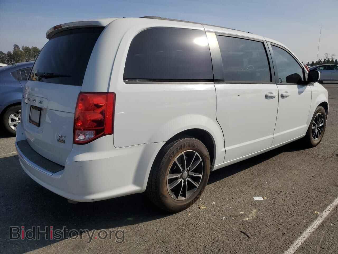 2018 DODGE CARAVAN - VIN: 2C4RDGEG8JR345214 - Фото 3