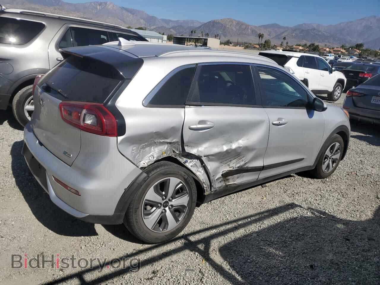 2019 KIA NIRO - VIN: KNDCB3LC8K5300311 - Фото 3