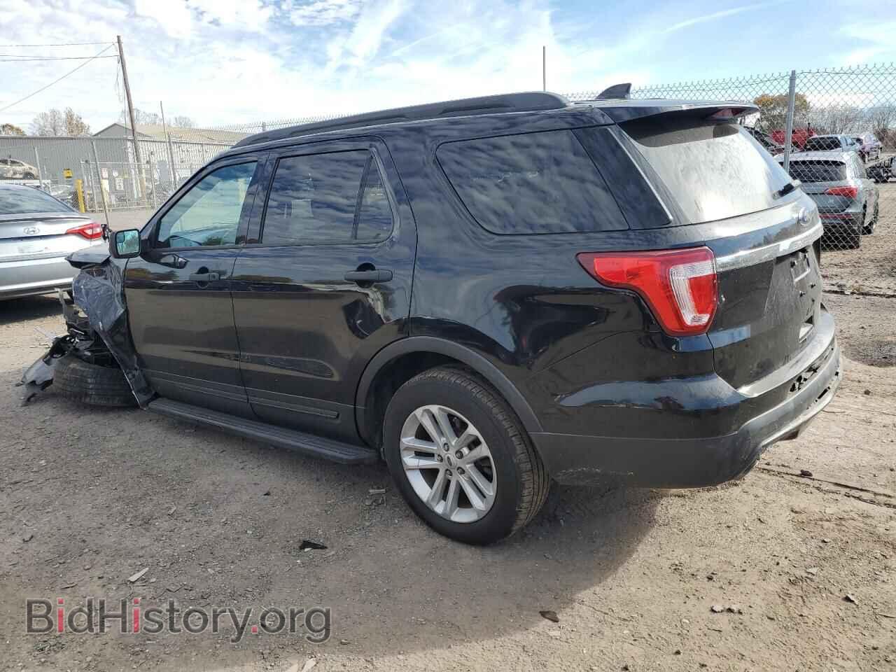 2017 FORD EXPLORER - VIN: 1FM5K8BHXHGC28541 - Photo 2
