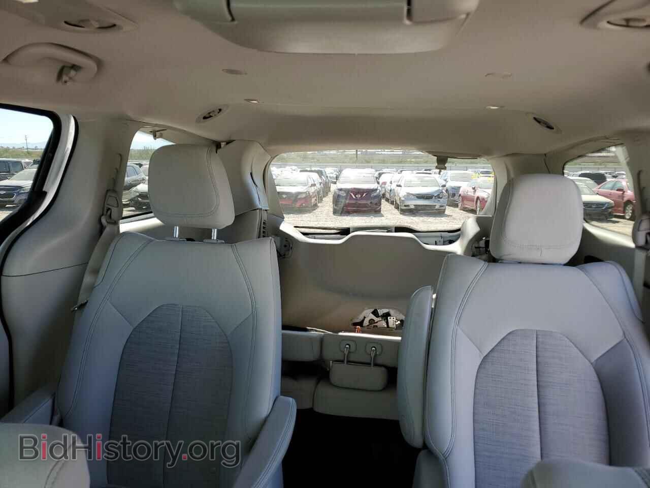 2018 CHRYSLER PACIFICA - VIN: 2C4RC1H76JR359284 - Фото 10