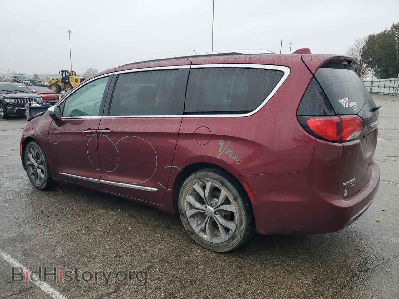 2019 CHRYSLER PACIFICA - VIN: 2C4RC1GG5KR746489 - Фото 2