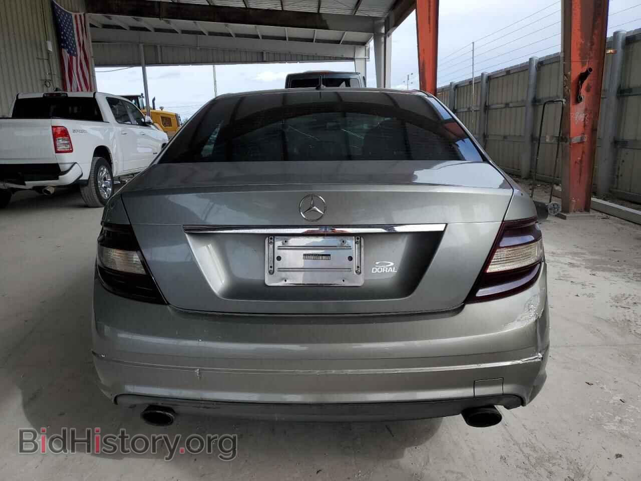 2011 MERCEDES-BENZ C-CLASS - VIN: WDDGF5EB8BF638393 - Фото 6