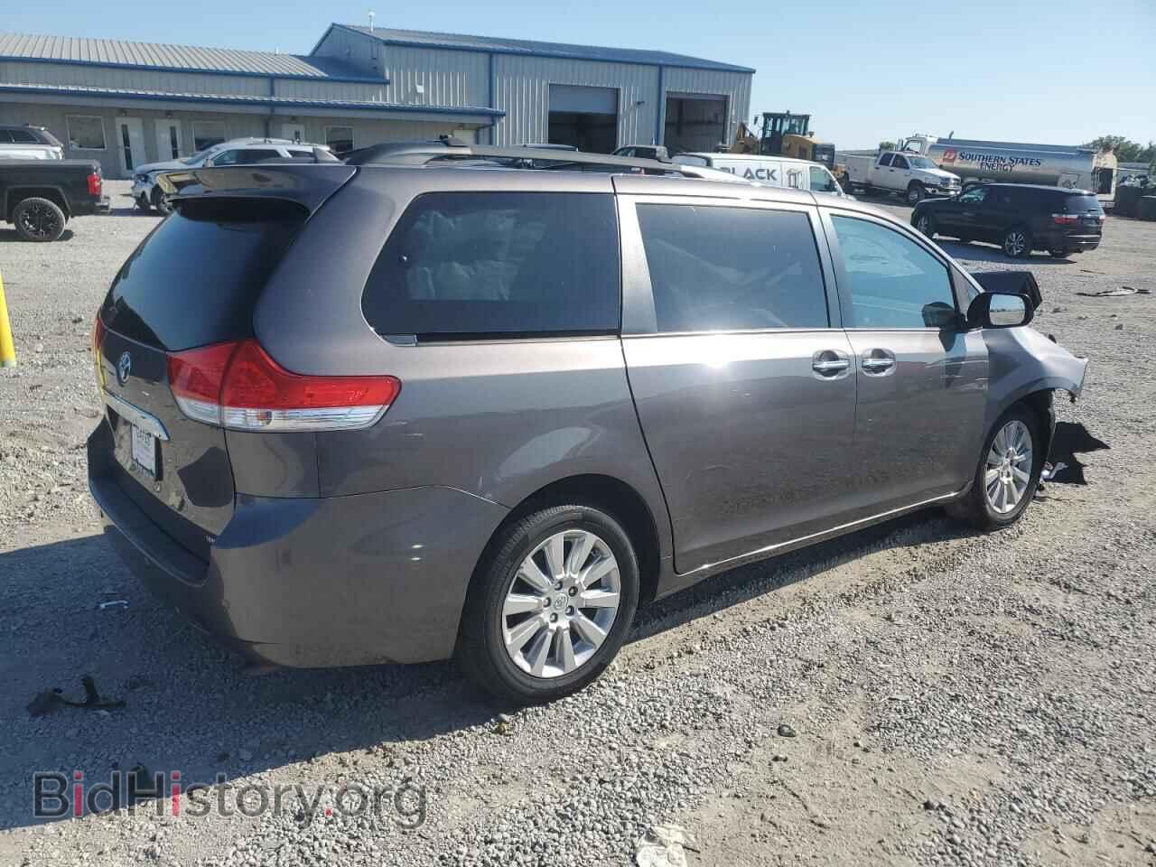 2012 TOYOTA All Models - VIN: 5TDDK3DC9CS041732 - Фото 3