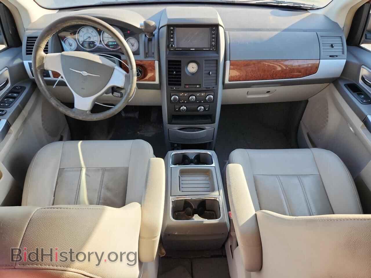 2008 CHRYSLER MINIVAN - VIN: 2A8HR54P98R664398 - Фото 8
