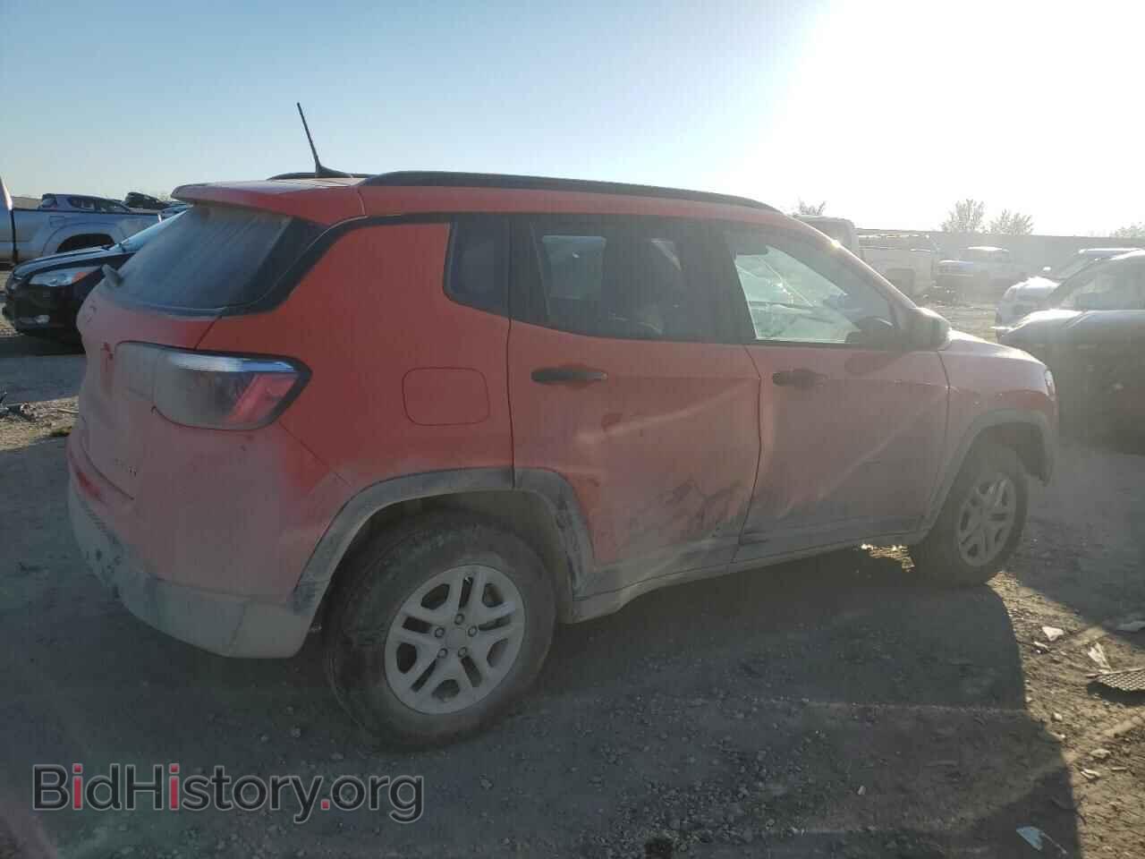 2017 JEEP COMPASS - VIN: 3C4NJDAB6HT647267 - Фото 3