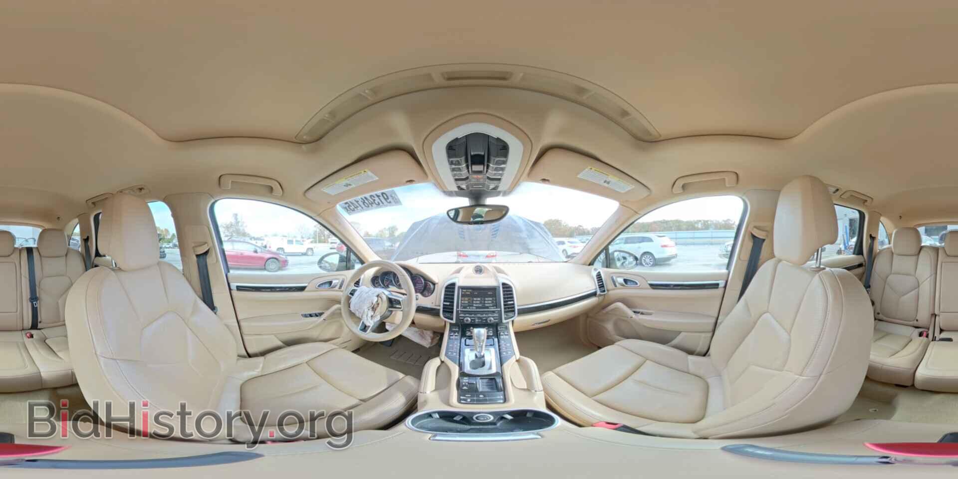 2016 PORSCHE CAYENNE - VIN: WP1AA2A23GLA11143 - Фото 15
