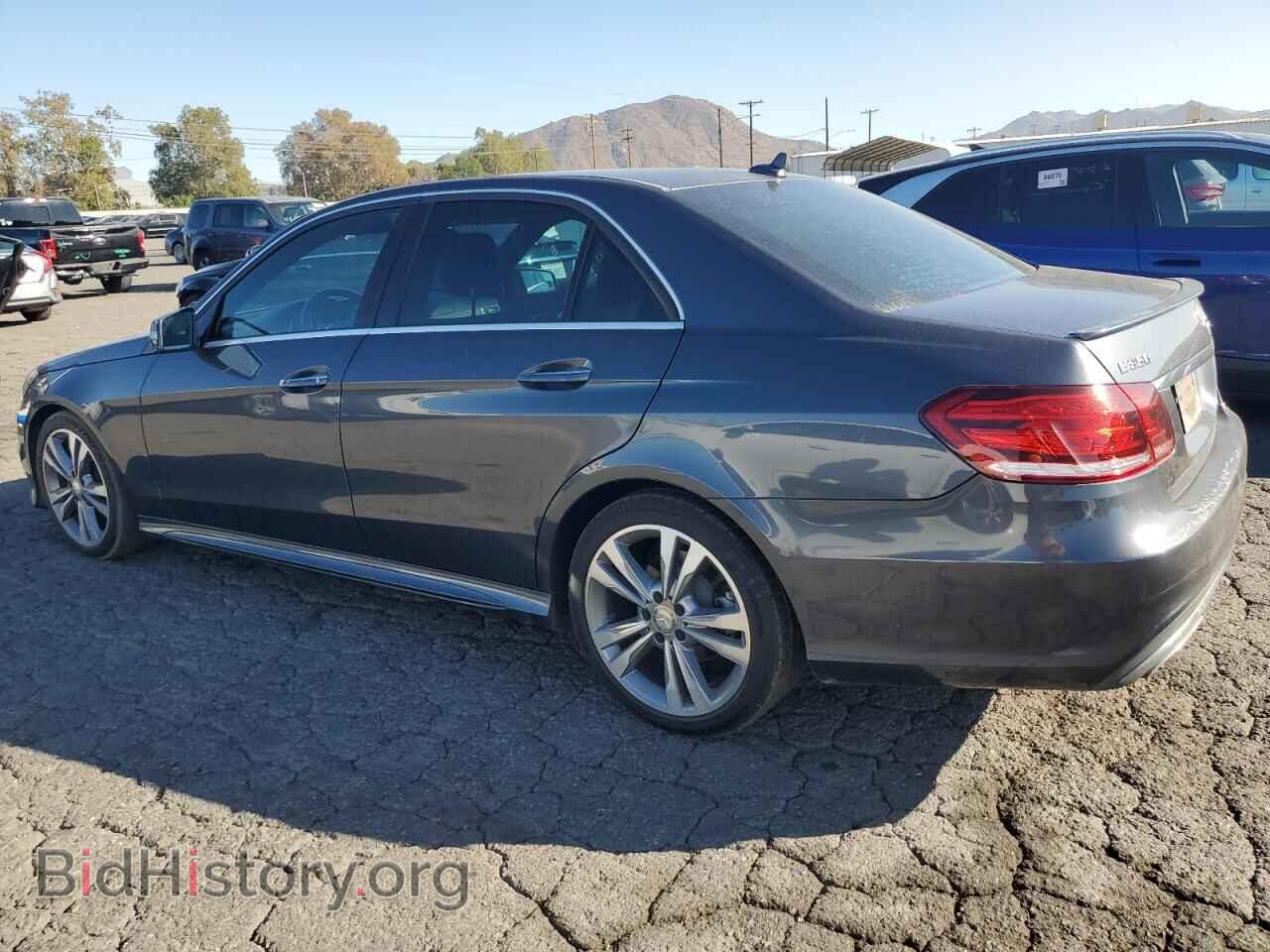 2016 MERCEDES-BENZ E-CLASS - VIN: WDDHF5KB1GB179361 - Фото 2