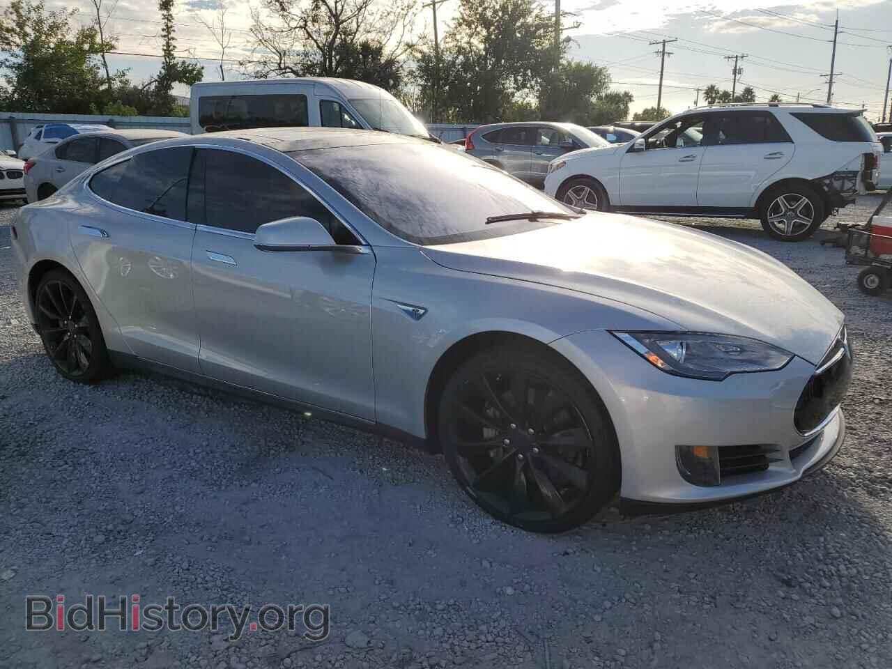 2014 TESLA MODEL S - VIN: 5YJSA1H16EFP35647 - Фото 4