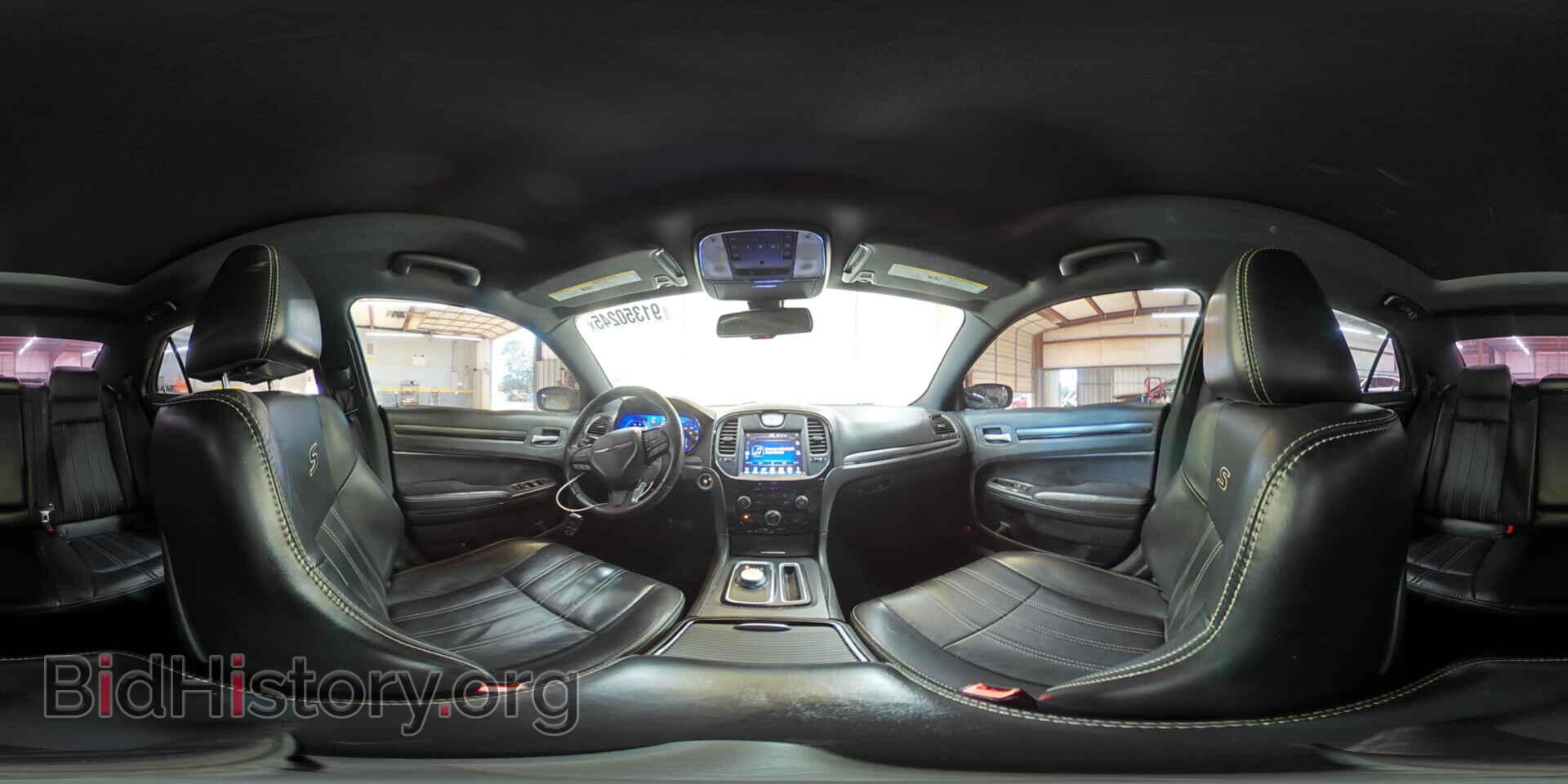 2016 CHRYSLER 300 - VIN: 2C3CCAGG7GH142367 - Photo 14