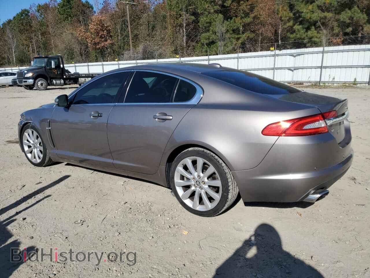 2011 JAGUAR XF - VIN: SAJWA0FB7BLR93421 - Фото 2