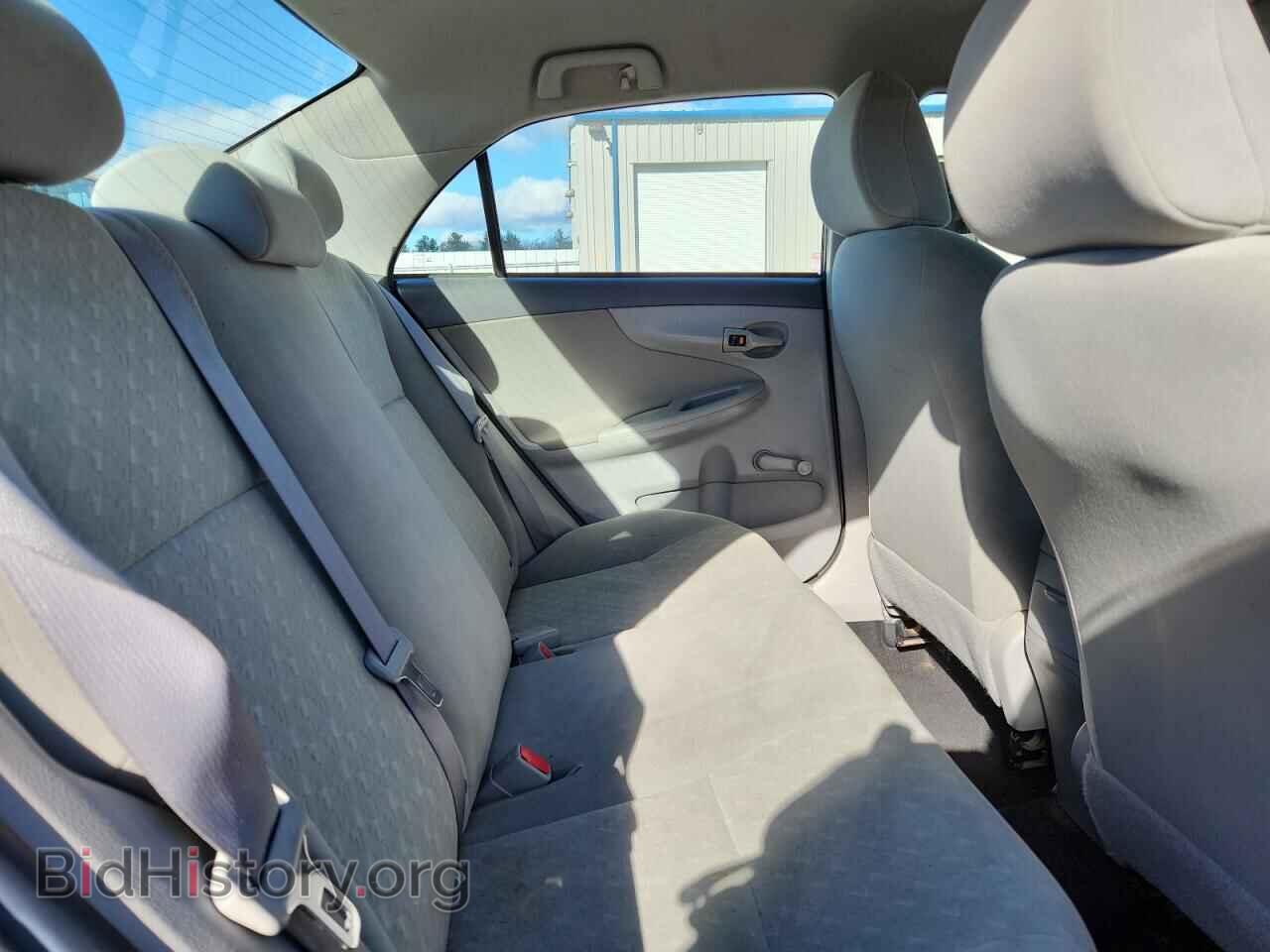 2010 TOYOTA COROLLA - VIN: 2T1BU4EE1AC256132 - Фото 10