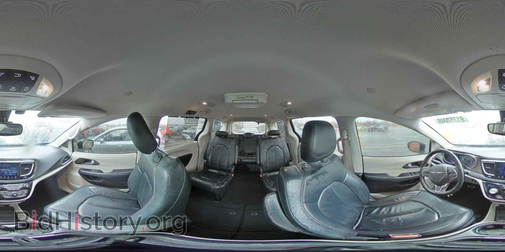 2017 CHRYSLER PACIFICA - VIN: 2C4RC1BG9HR607952 - Photo 15