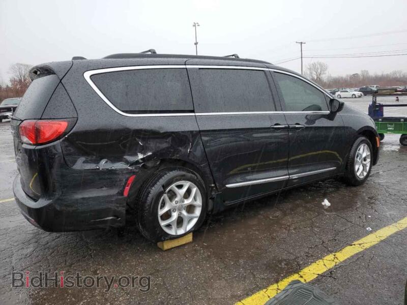 2017 Chrysler PACIFICA (VIN 2C4RC1BG9HR607952) — фото 3 из 15