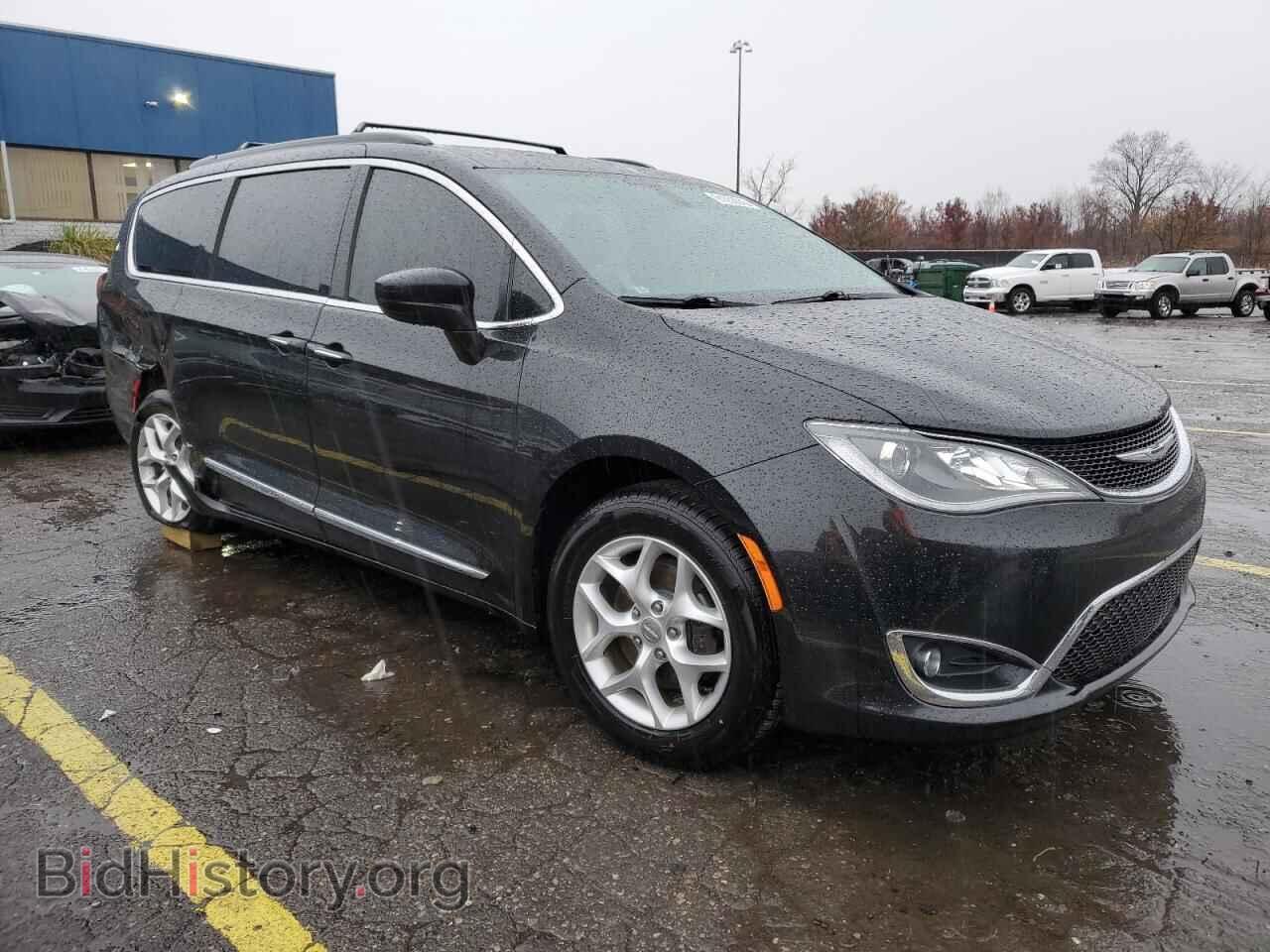 2017 CHRYSLER PACIFICA - VIN: 2C4RC1BG9HR607952 - Photo 4