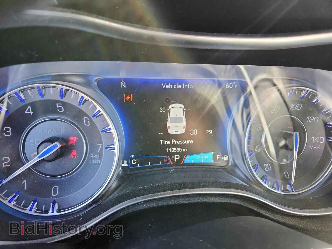 2016 CHRYSLER 300 - VIN: 2C3CCAKG0GH111503 - Фото 9