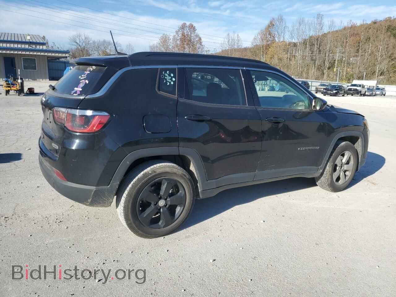2019 JEEP COMPASS - VIN: 3C4NJDBB6KT600696 - Фото 3