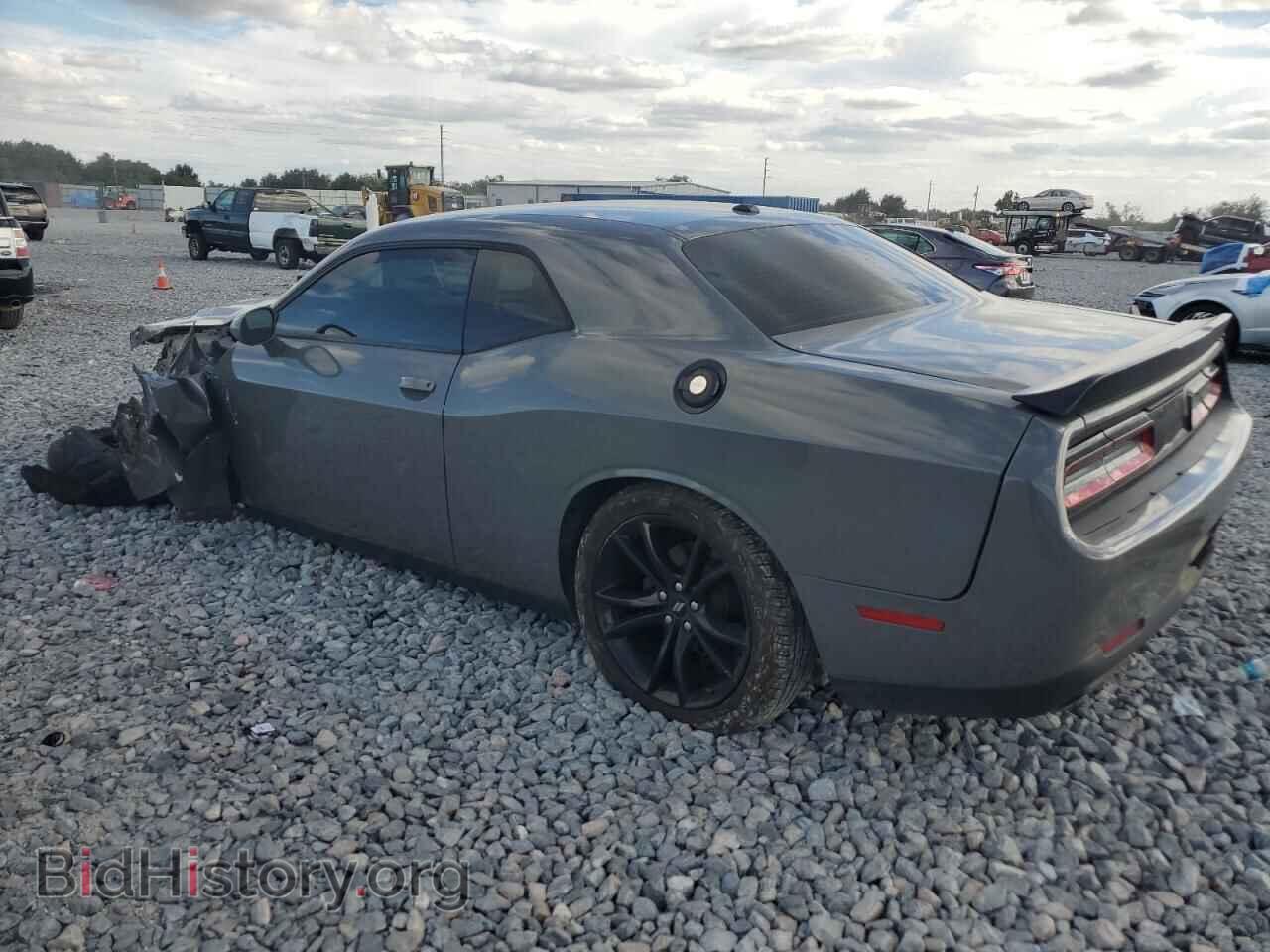 2018 DODGE CHALLENGER - VIN: 2C3CDZAG8JH153034 - Фото 2