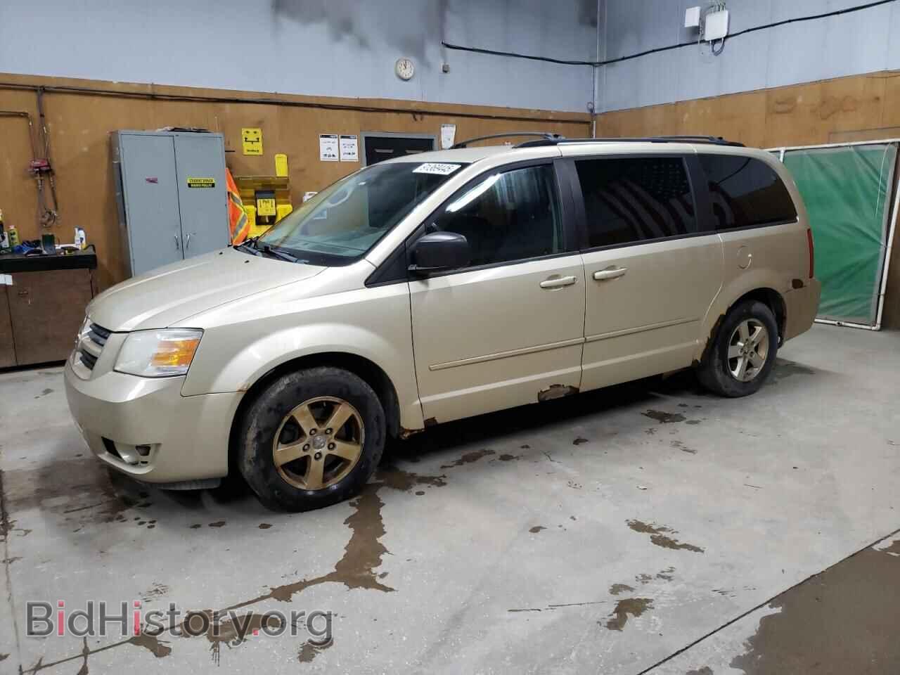 Фотография 2D4RN3D14AR389300 - DODGE CARAVAN 2010