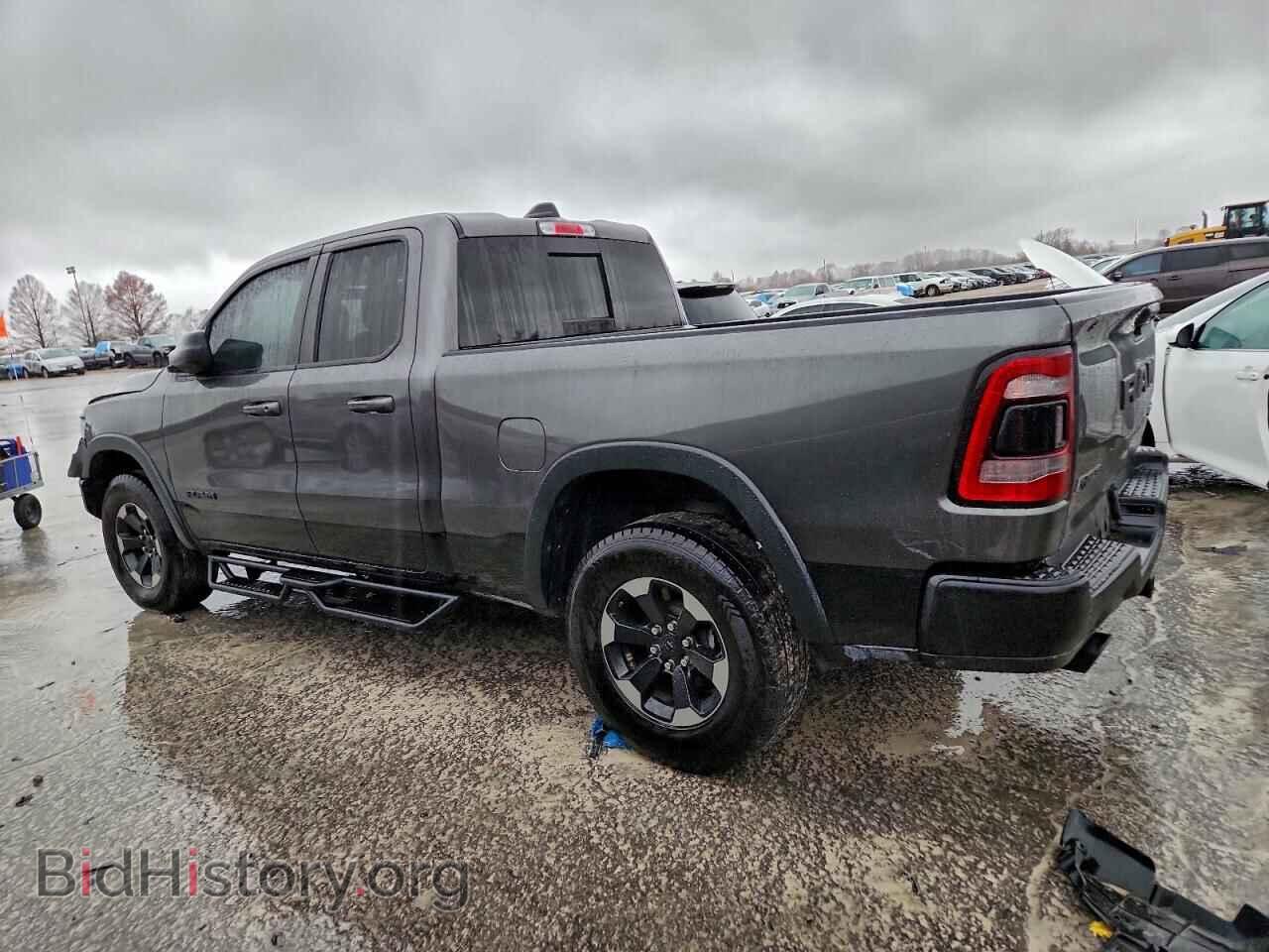 2020 RAM 1500 - VIN: 1C6SRFET4LN230272 - Фото 2