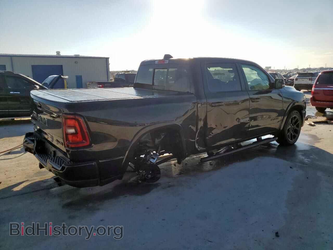 2025 RAM 1500 - VIN: 1C6SRFJP1SN607034 - Фото 3