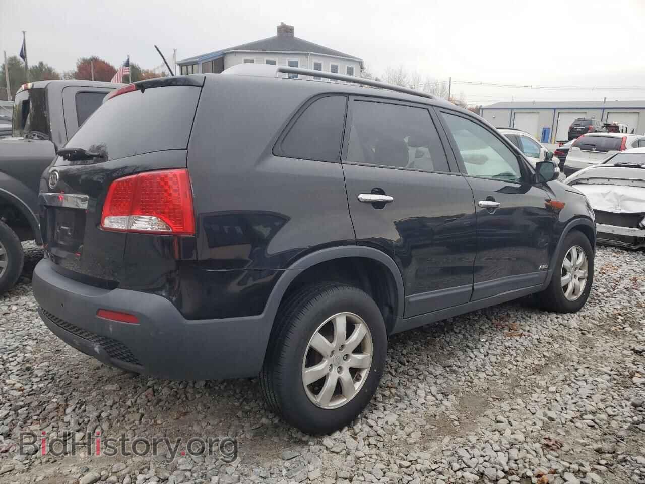 2011 KIA SORENTO - VIN: 5XYKTCA18BG059237 - Фото 3