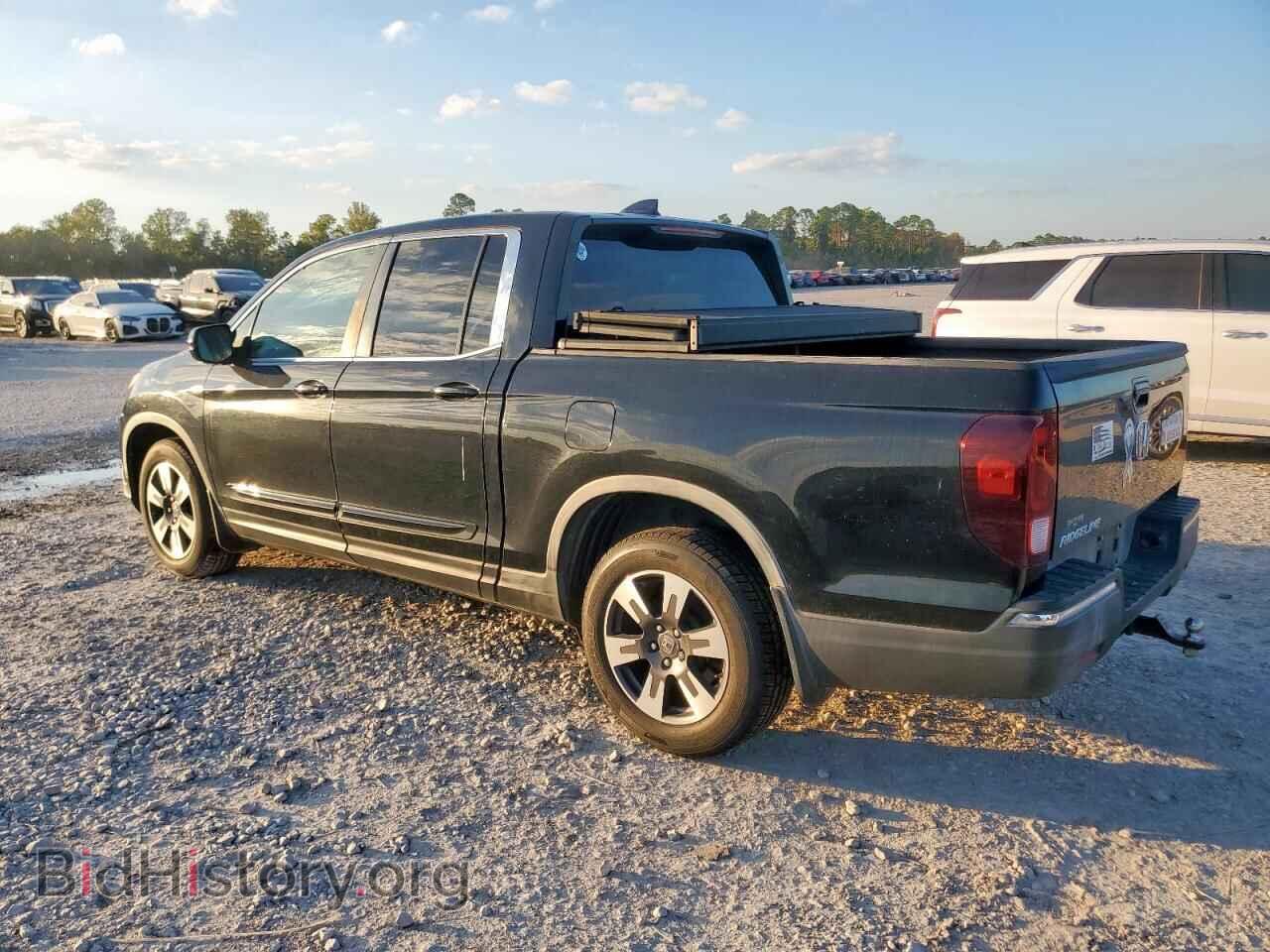 2017 HONDA RIDGELINE - VIN: 5FPYK2F66HB006247 - Photo 2