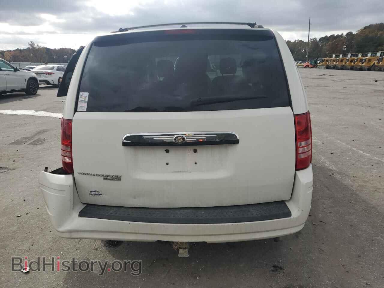 2008 CHRYSLER MINIVAN - VIN: 2A8HR54PX8R754191 - Фото 6