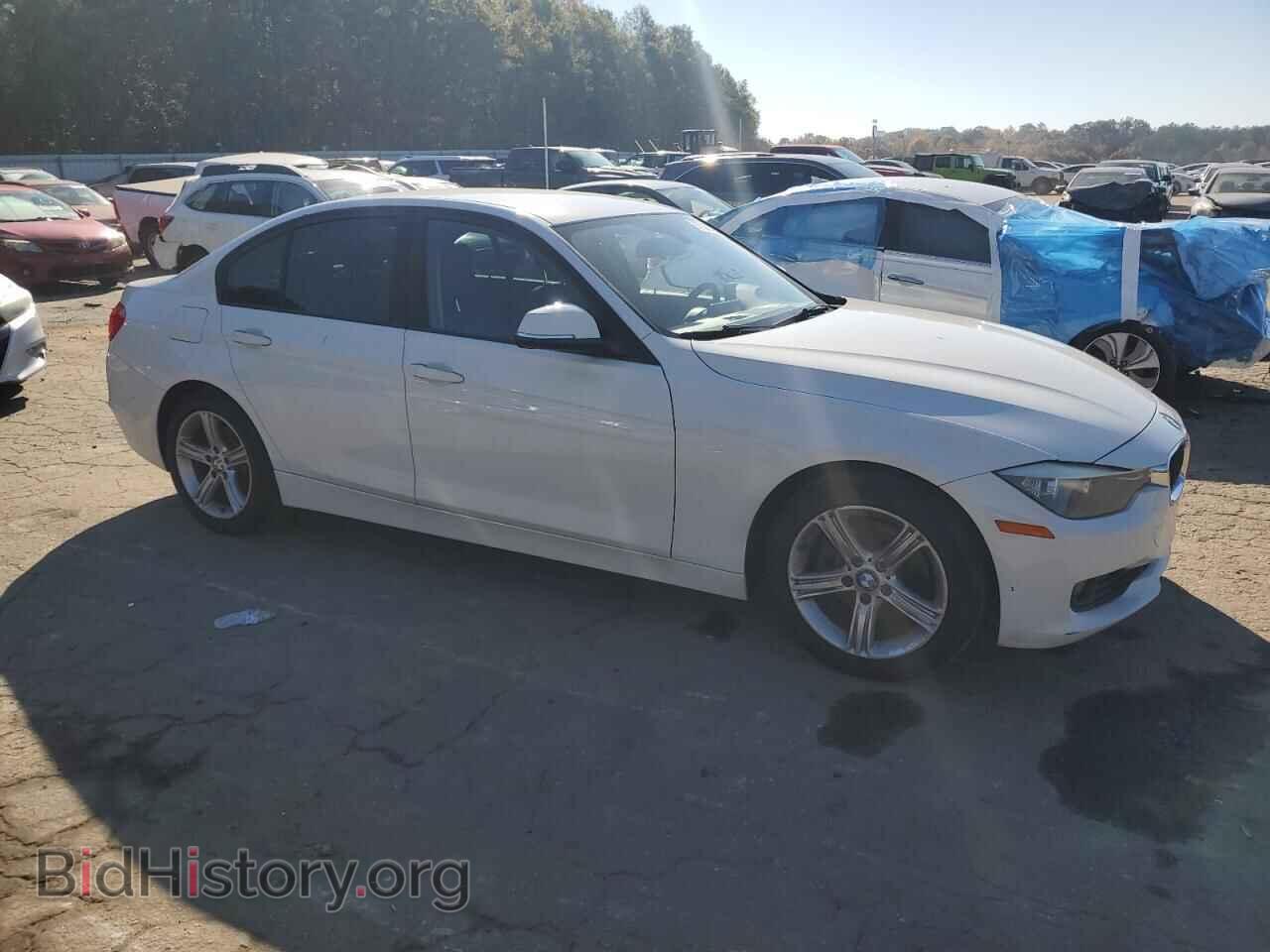 2013 BMW 3 SERIES - VIN: WBA3C1C57DF438323 - Фото 4
