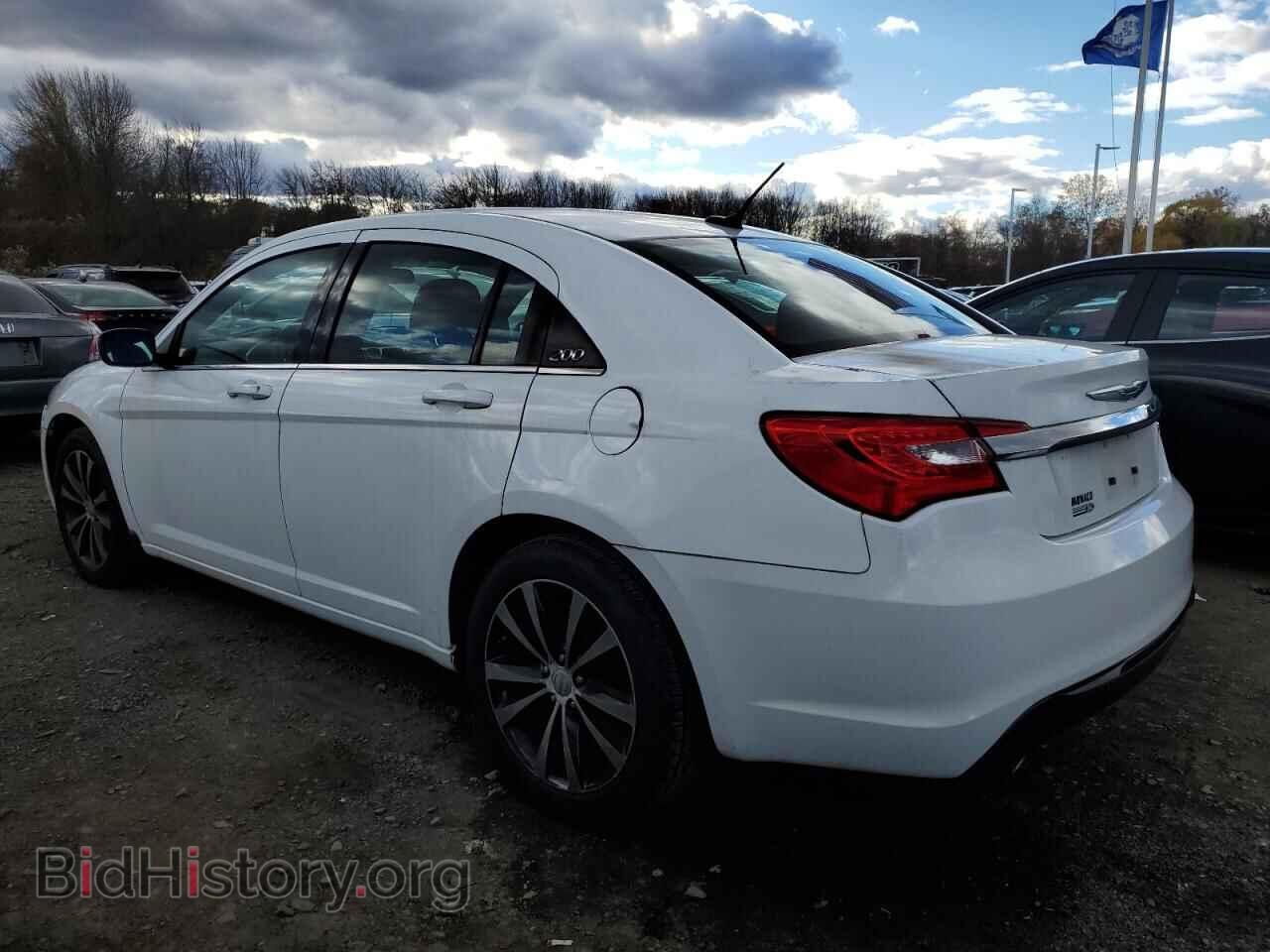 2012 CHRYSLER 200 - VIN: 1C3CCBBG4CN302123 - Photo 2