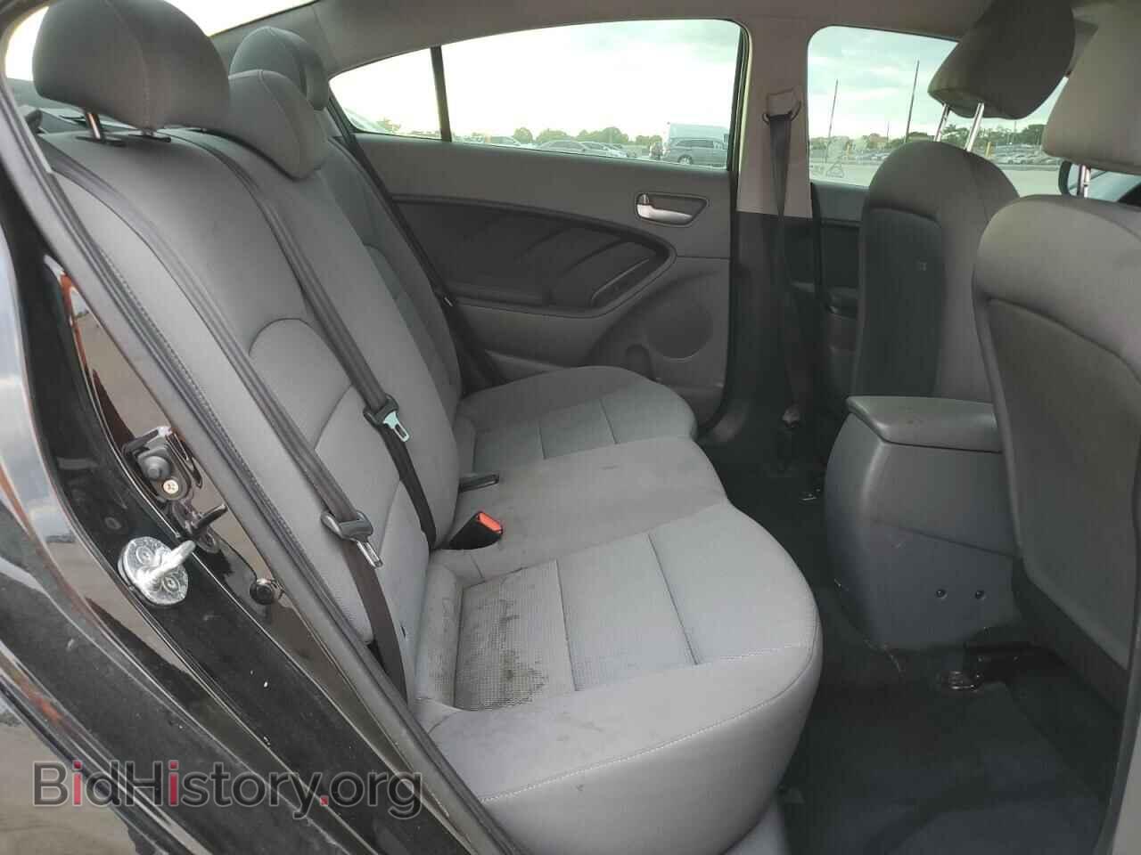 2017 KIA FORTE - VIN: 3KPFK4A74HE111242 - Фото 10