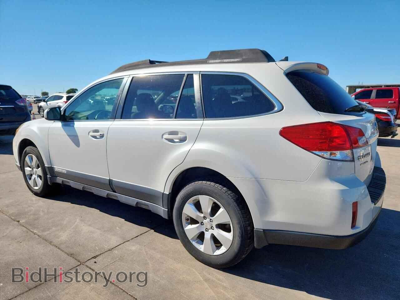 2011 SUBARU OUTBACK - VIN: 4S4BRBLC6B3385402 - Фото 2