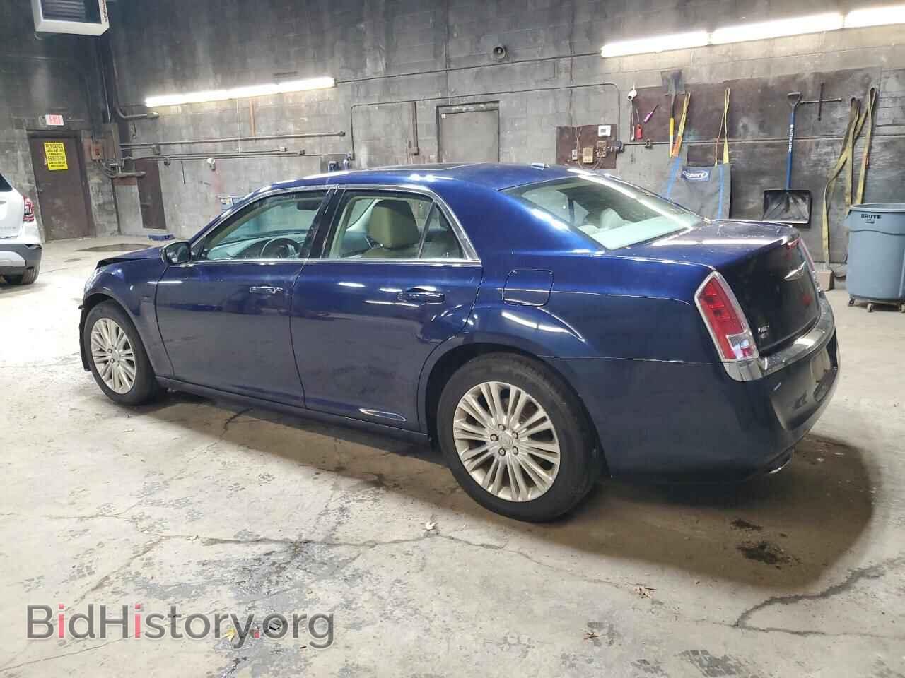 2013 CHRYSLER 300 - VIN: 2C3CCARG3DH717315 - Фото 2