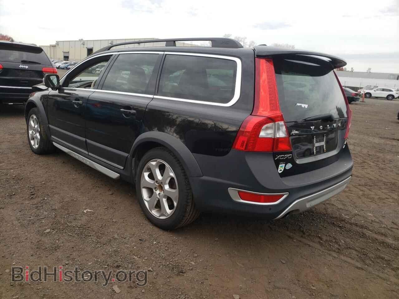 2011 VOLVO XC70 - VIN: YV4902BZ4B1100532 - Фото 2