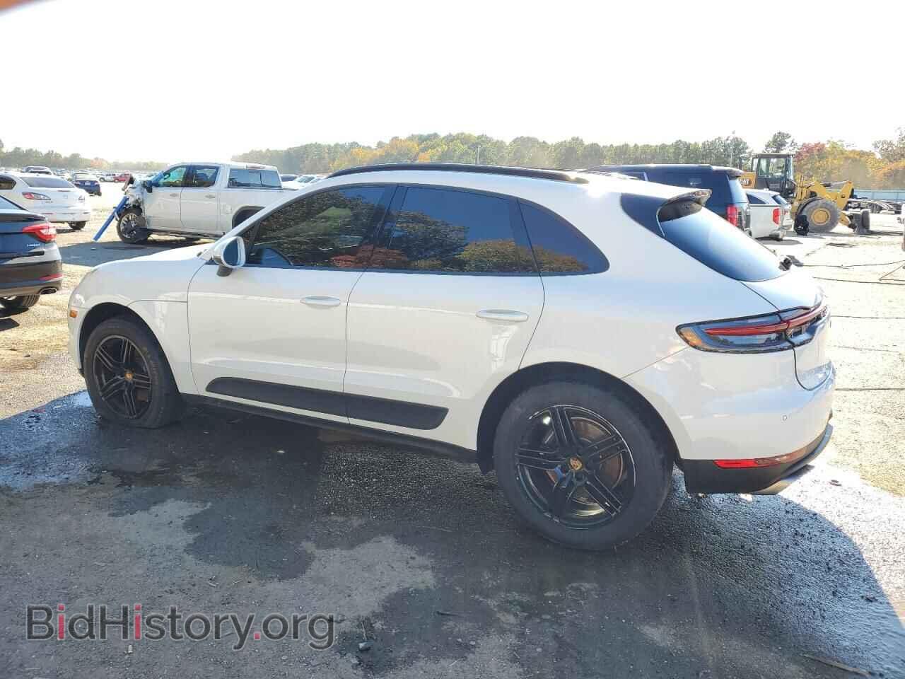 2019 PORSCHE MACAN - VIN: WP1AA2A52KLB04237 - Photo 2
