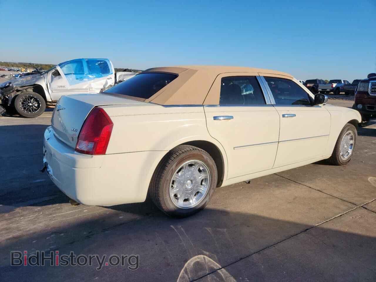 2007 CHRYSLER 300 - VIN: 2C3KA43RX7H852518 - Фото 3