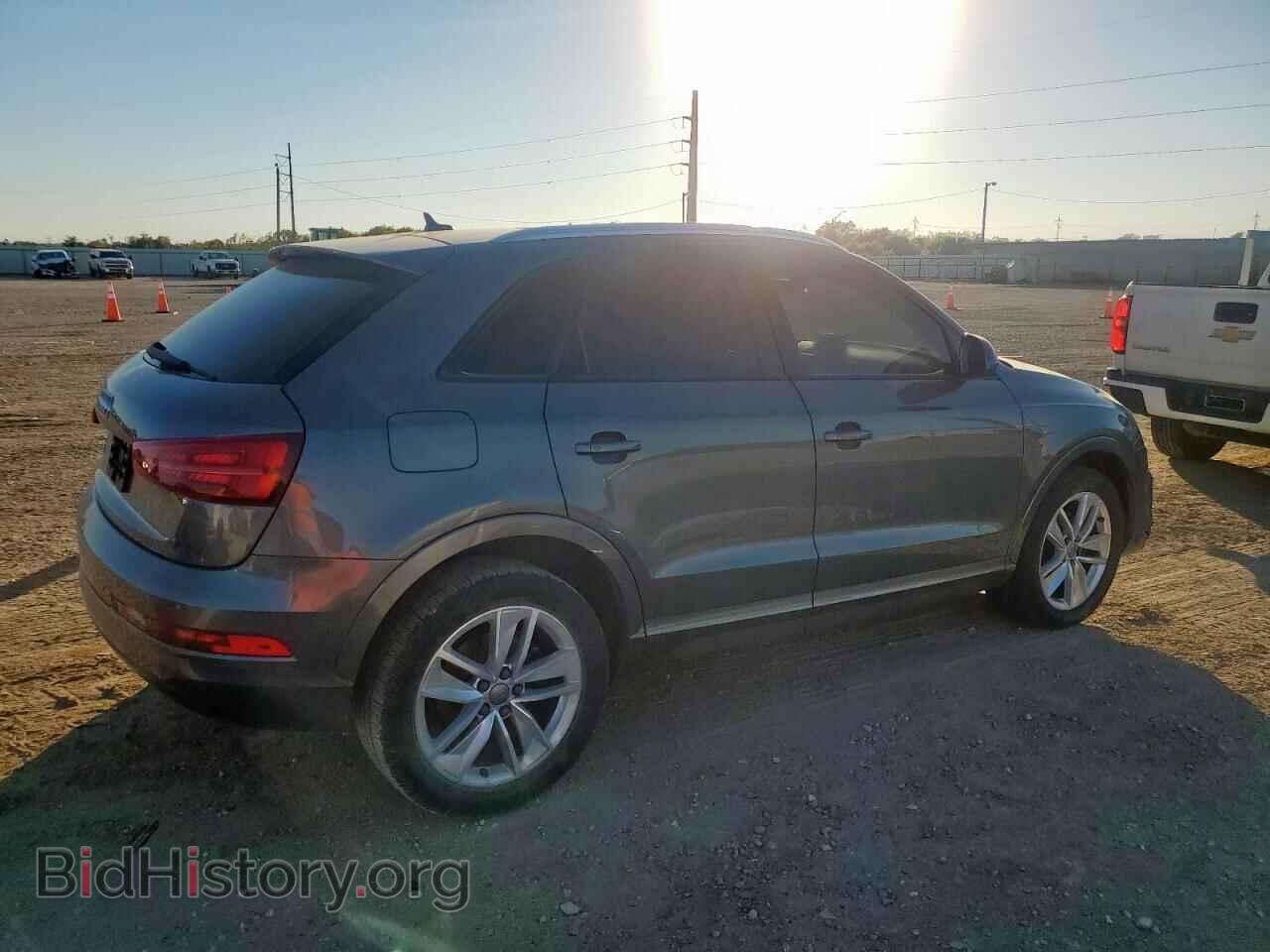 2017 AUDI Q3 - VIN: WA1BCCFS3HR008105 - Фото 3