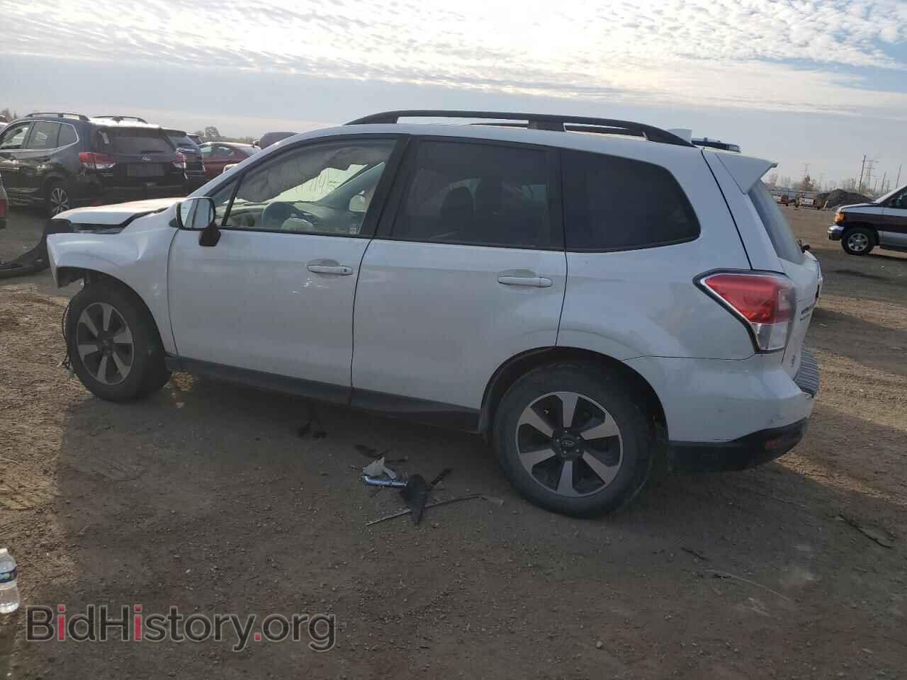 2018 SUBARU FORESTER - VIN: JF2SJAEC2JH462417 - Фото 2