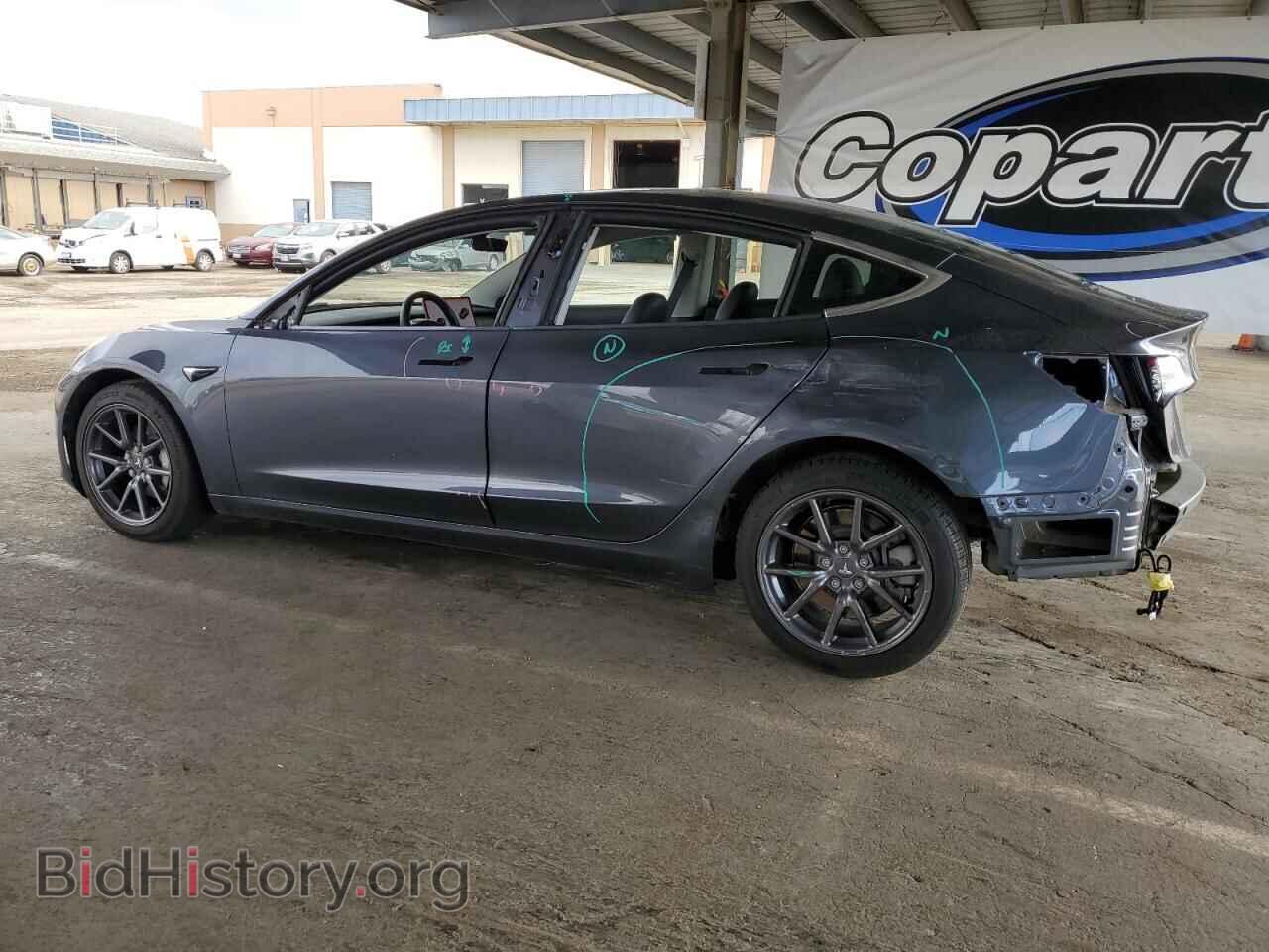 2018 TESLA MODEL 3 - VIN: 5YJ3E1EBXJF145645 - Photo 2