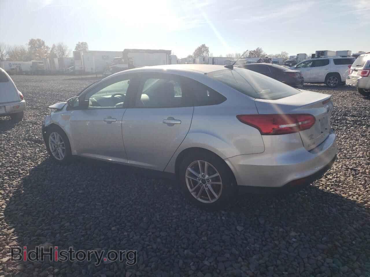 2016 FORD FOCUS - VIN: 1FADP3F22GL318742 - Фото 2