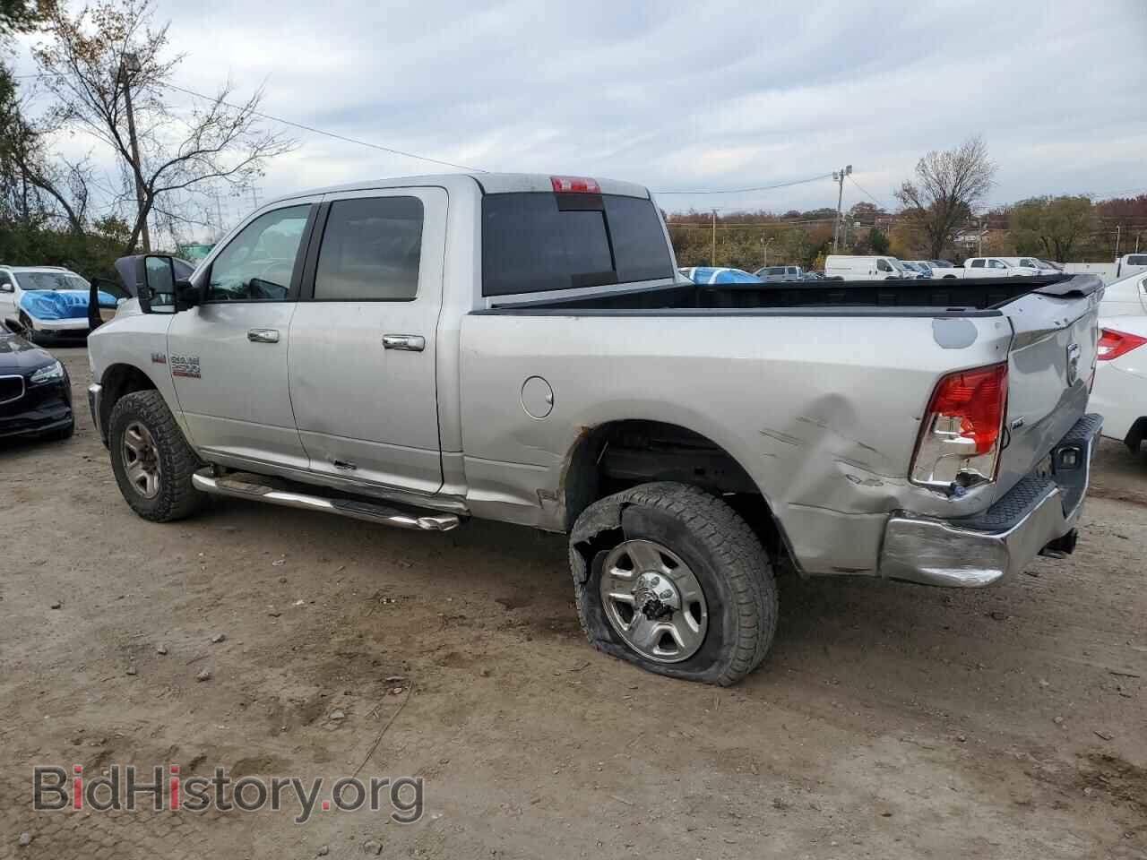 2015 RAM All Models - VIN: 3C6TR5DT1FG576230 - Фото 2