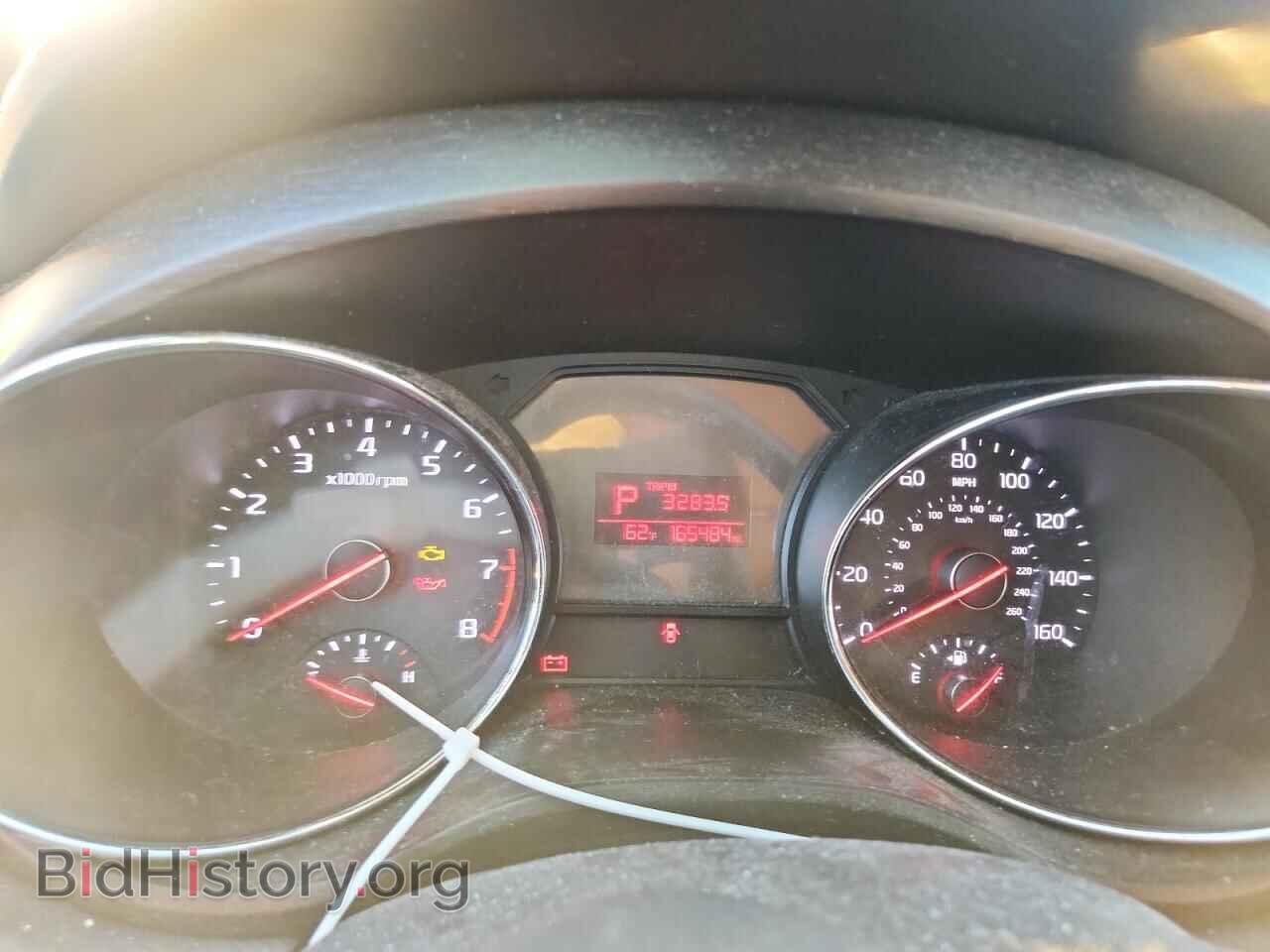 2016 KIA All Models - VIN: KNDMB5C18G6091362 - Фото 9