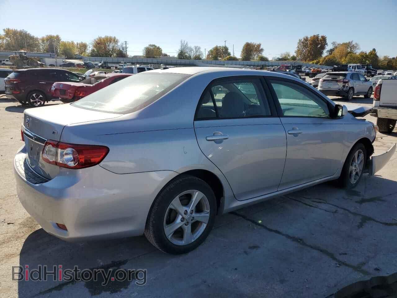 2011 TOYOTA COROLLA - VIN: 2T1BU4EE4BC560699 - Фото 3