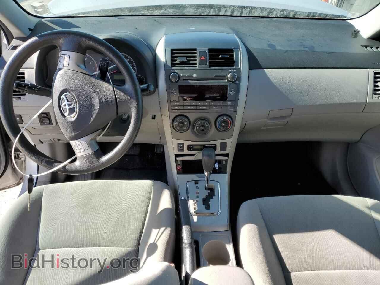 2011 TOYOTA COROLLA - VIN: 2T1BU4EE4BC560699 - Фото 8