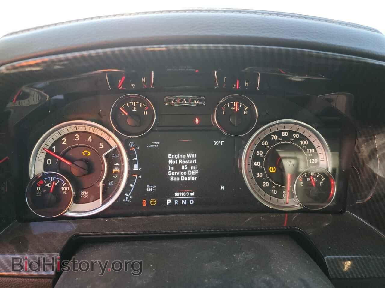 2018 RAM 1500 - VIN: 1C6RR7NM0JS228546 - Фото 9