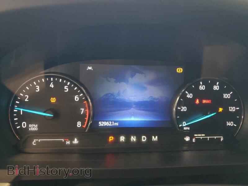 2021 Ford EXPLORER (VIN 1FMSK7DHXMGC09654) — photo 9 of 16