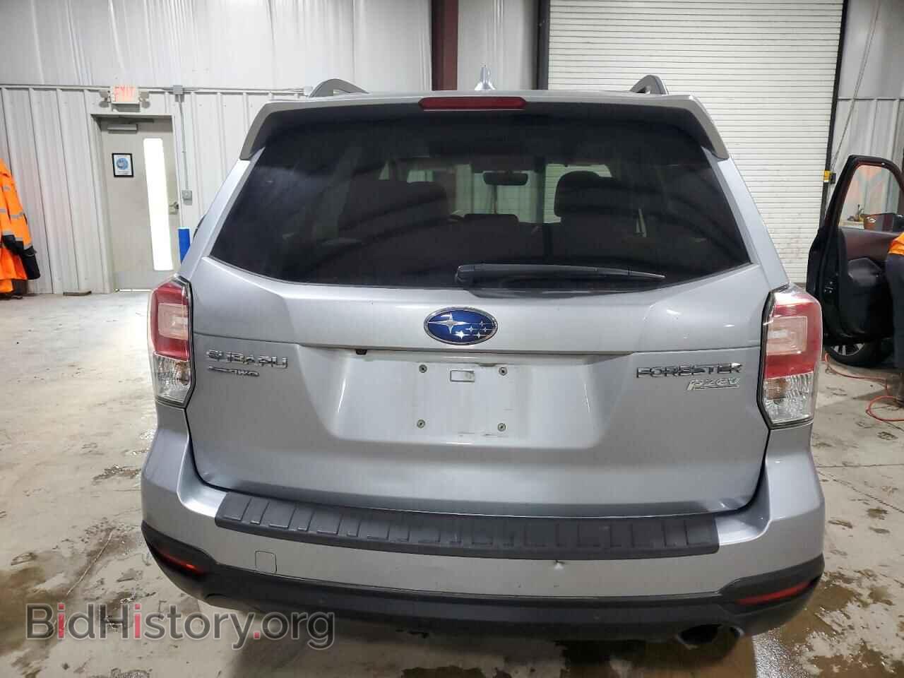 2017 SUBARU FORESTER - VIN: JF2SJARC1HH570063 - Фото 6